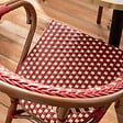 OVIALA - Fauteuil de terrasse bistrot parisien en aluminium rouge - Levallois - vignette