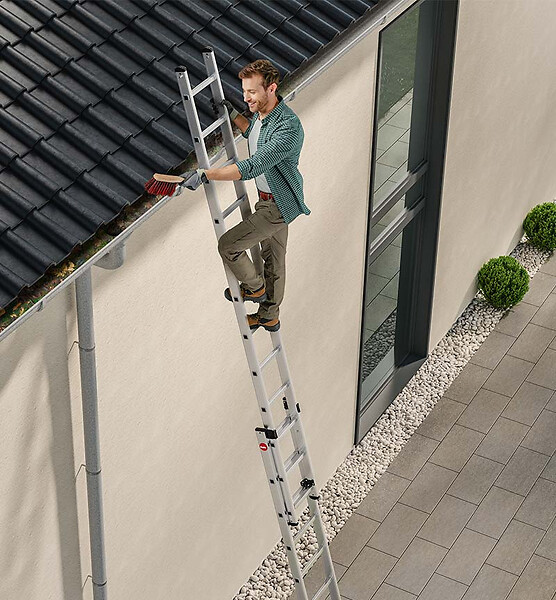 HAILO - Echelle coulissante à  main 2 plans 2x15 échelons en aluminium 7,6m/8,4m Hailo ProfiStep Duo - large