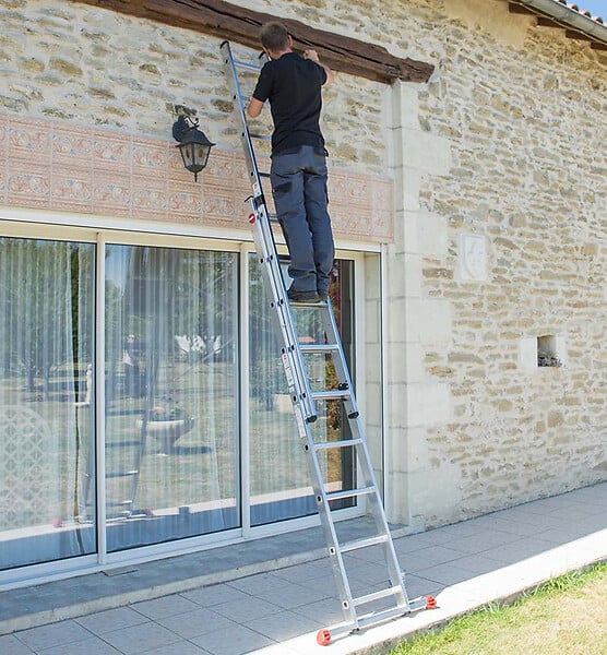 HAILO - Echelle coulissante à main 2 plans 2x9 échelons 4,2m/5,15m en aluminium Hailo ProfiStep Duo - large