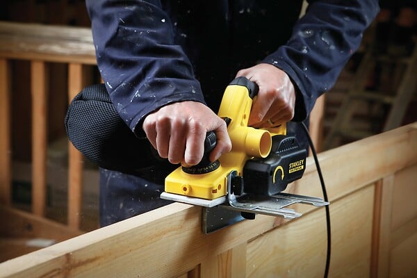 STANLEY Fatmax - Rabot électrique FME630K menuiserie ébénisterie - 750W - large