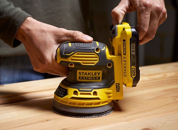 STANLEY Fatmax - Ponceuse excentrique sans fil - 18V - 12000 tr/min - large