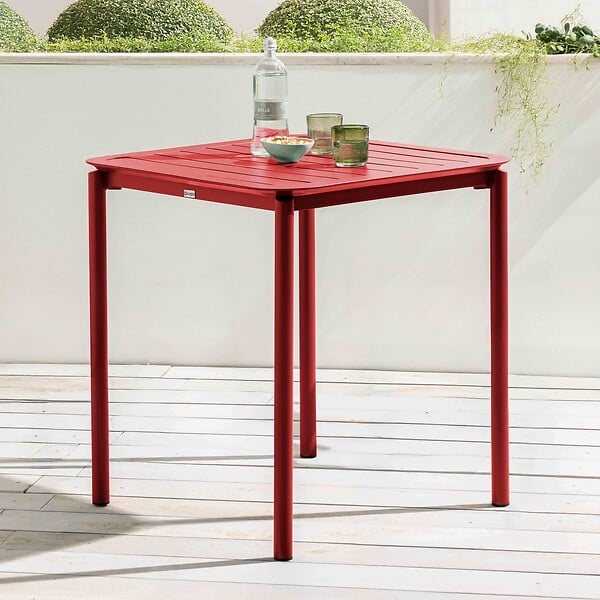 OVIALA - Table carrée de terrasse (70x70cm) rouge foncé - Almada - large