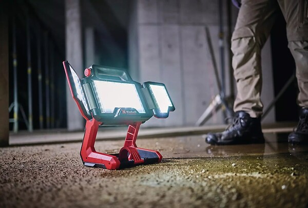 EINHELL - Lampe à batterie  TP-CL 18/3000 Li-Solo - large