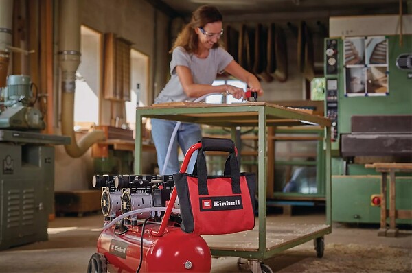 EINHELL - Kit d'air comprimé , 15 pièces avec manomètre numérique et sac de rangement - large
