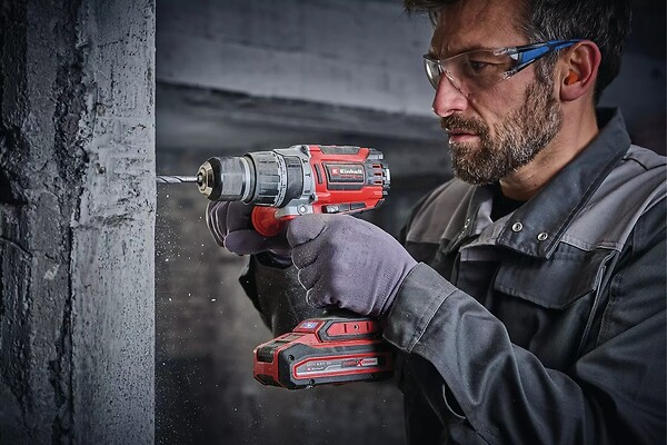 EINHELL - Perceuse-visseuse percussion TP-CD 18/70 Li-i BL (2x2,0 Ah) - 18V - brushless - 70Nm - 2 vitesses - large