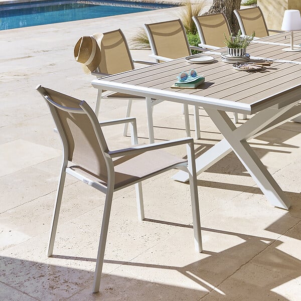 HESPERIDE - Fauteuil de jardin empilable "Essentia" lin & blanc en aluminium traité en epoxy - large