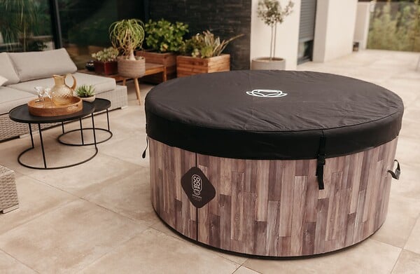COCO SPA - Coco Spa Nordik Spa Gonflable - 150 Cm De Diamètre - 800 Litres - Moteur 2240 W - 2 à 4 personnes - large