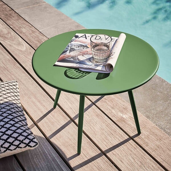 OVIALA - Table basse de jardin ronde en métal vert cactus 50 cm - Palavas - large