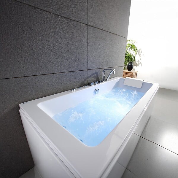 SPALINA - Baignoire Balnéo Sikinos white Jets 170 x78 x60 cm, by SPALINA - large