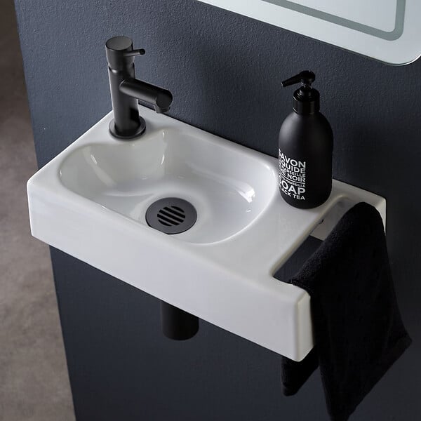 PLANETE BAIN - Mitigeur lave-mains noir mat H 15 cm - large