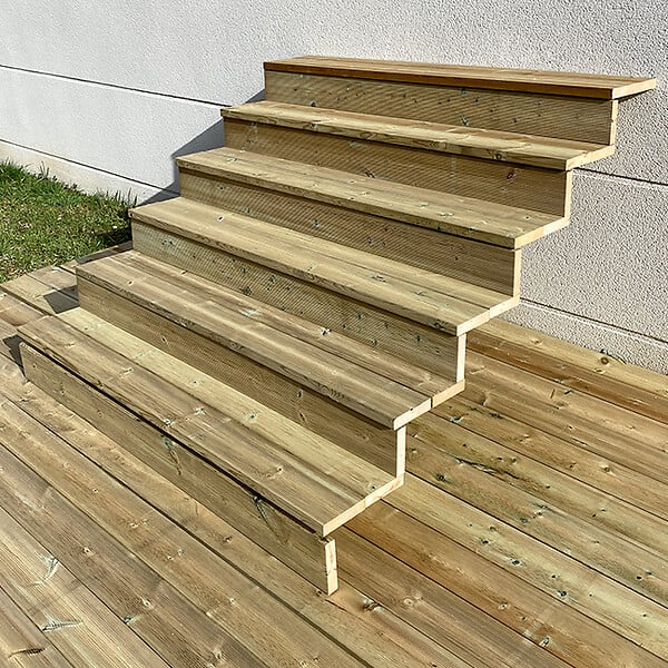 VINUOVO - BERLIN Escalier extérieur bois 6 marches H 105cm L-160cm - avec contre marche - large