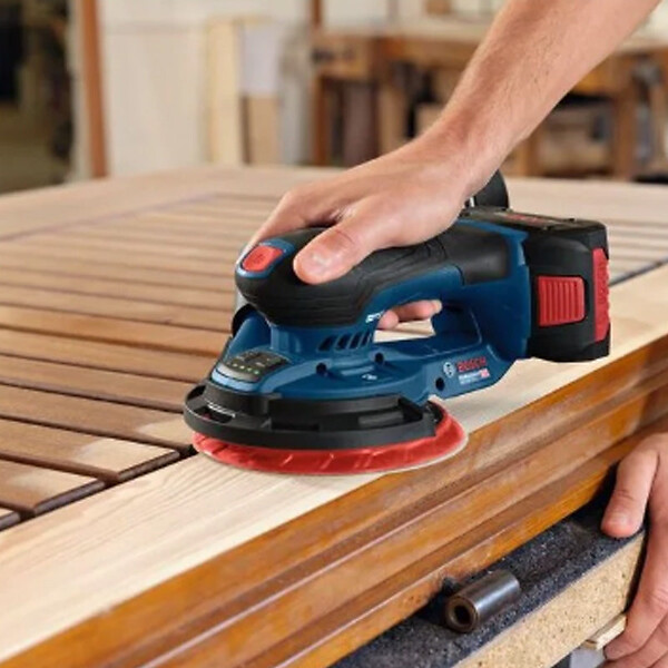 BOSCH - Ponceuse excentrique GEX 18V-150-3 solo + 1xC470 L - large