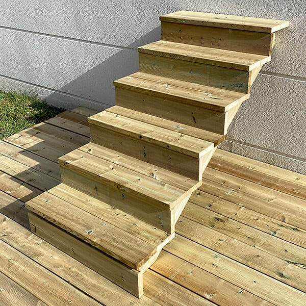 VINUOVO - BERLIN Escalier extérieur bois 6 marches H 105cm L-80cm - avec contre marche - large