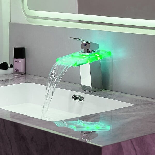 SANIVERRE - Robinet mitigeur bec cascade à LED lumineuses SOLEO Chrome brillant - large