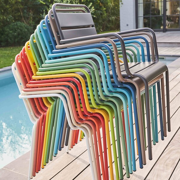 OVIALA - Fauteuil de jardin en métal rouge - Palavas - large