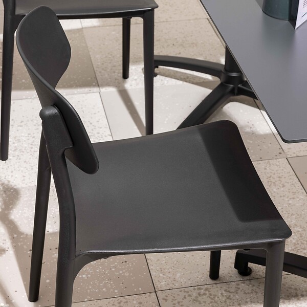 OVIALA - Lot de deux chaises en polypropylène noir - Sofia - large