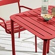 OVIALA - Table carrée de terrasse (70x70cm) rouge foncé - Almada - vignette