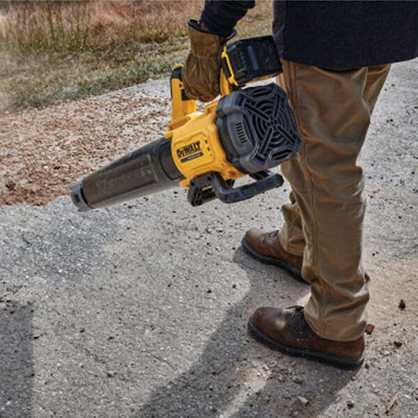 DEWALT - Souffleur 18V DEWALT DCMBL562N-XJ Brushless - large