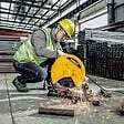 DEWALT - Tronçonneuse à disque Ø355mm 2200W DEWALT D28730-QS - vignette