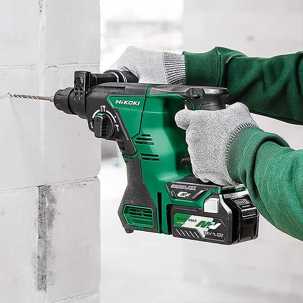HIKOKI - Perforateur burineur sans fil SDS-max 36V HIKOKI DH36DMAW2Z 8,5J en coffret (vendu sans batterie) - large