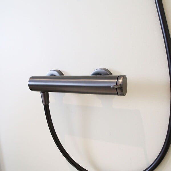 ESSEBAGNO - Luisa mitigeur douche mécanique gris gun métal - large