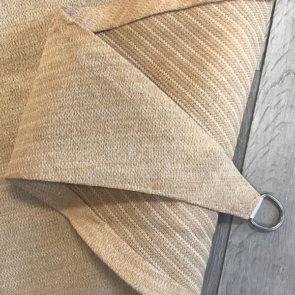 COTE STORE - Voile d'ombrage 4 x 4 x 4 m triangulaire 280g/m² - Haute densité résistante au vent - Tissu micro-aéré - Beige - large