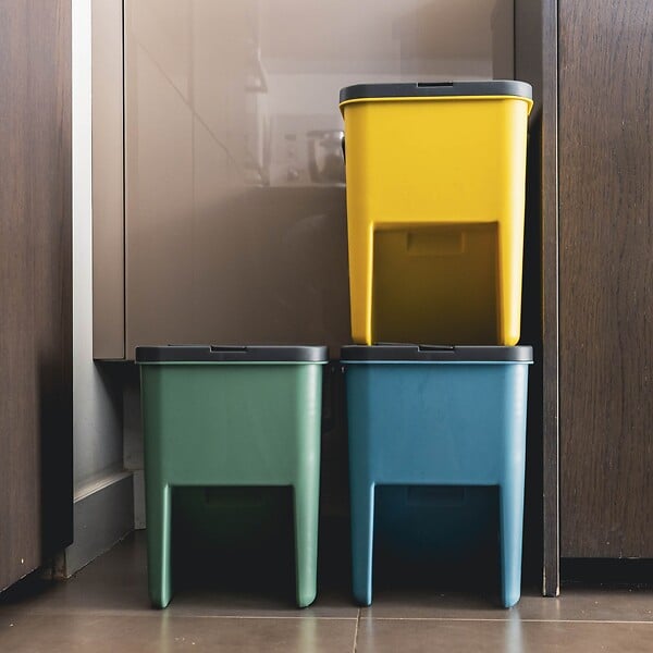 KITCHEN MOVE - 3 poubelle tri Sélectif BERGEN vert bleu jaune 3x20L - large