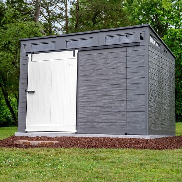 CENTRALE BRICO - Abri de jardin anthracite 7 ,30m² + plancher - polyéthylène - 25mm MODERN - large