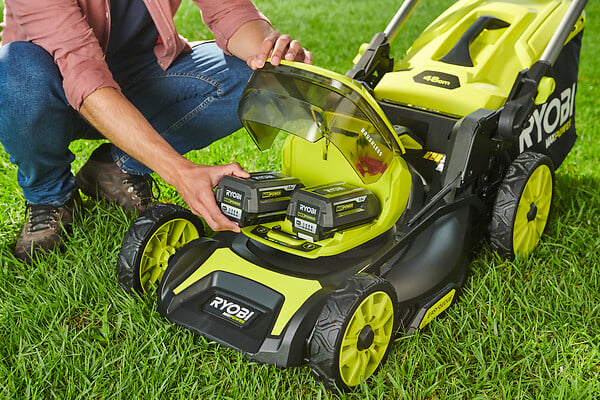 RYOBI - Tondeuse autotractée à batterie RY36LMXSP46A-160 - L.46cm - 36V - large