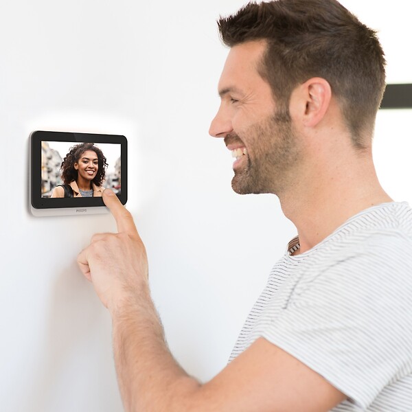 PHILIPS - Visiophone Philips WelcomeEye Connect 3 + moniteur supplémentaire Connect 3 - large