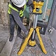 DEWALT - Projecteur de chantier DEWALT DCL079 avec Trépied 18V XR (vendu sans batterie) - vignette
