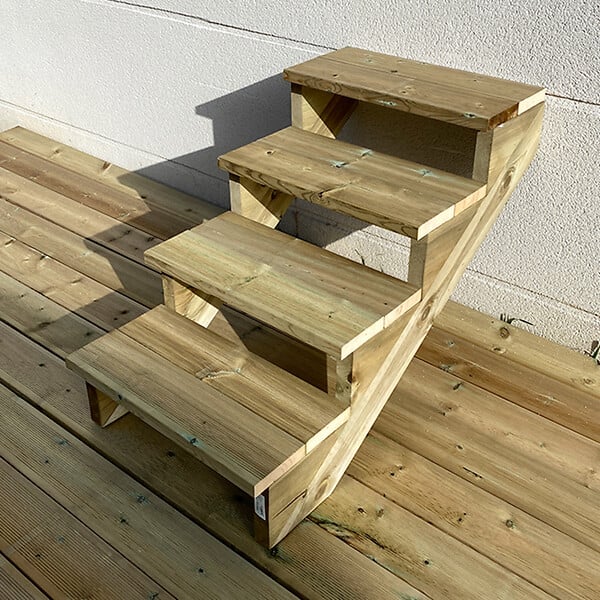 VINUOVO - BERLIN Escalier extérieur bois 4 marches H 71cm L-60cm - sans contre marche - large