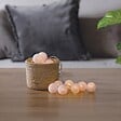 ATMOSPHERA - Guirlande LED 16 boules pile rose clair L255cm - vignette