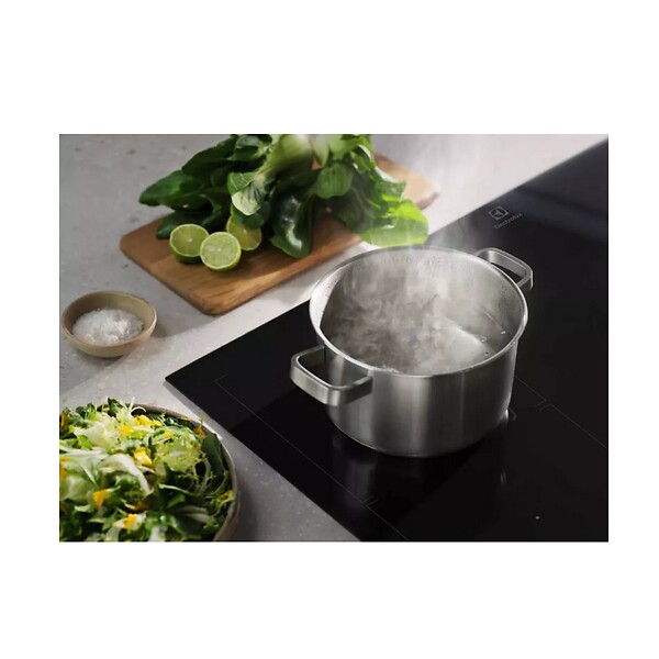 ELECTROLUX - table de cuisson à induction 60cm 3feux noir - EIV63343/1 - large