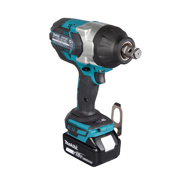 MAKITA - Boulonneuse à chocs LXT® MAKITA DTW1001RTJ avec 2 batteries 5,0 Ah, chargeur DC18RC et Makpac 3 - large