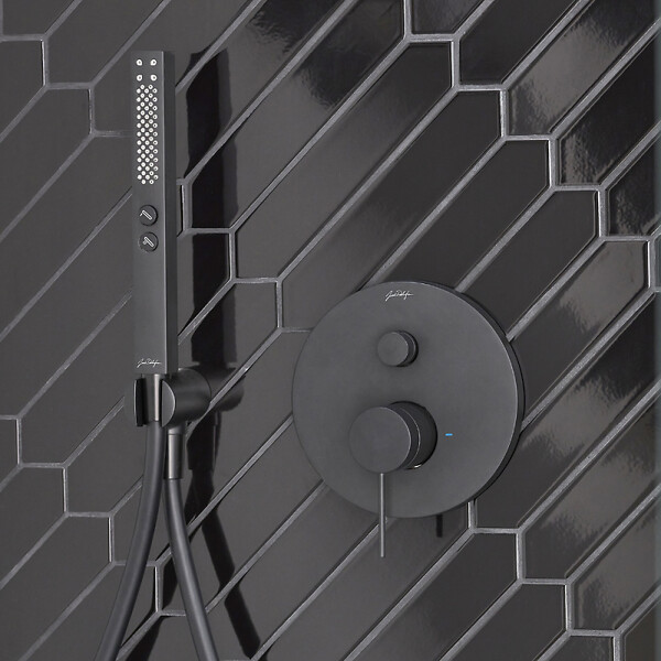 JACOB DELAFON - Pommeau de douche Shift+ carré 2 jets noir mat + flexible - large