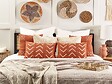 BELIANI - Lot de 2 coussins décoratifs ALBIUM Coton 55 x 35 cm Orange Motif à chevrons - vignette