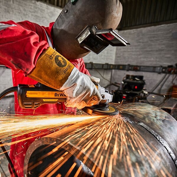 DEWALT - Meuleuse Ø125mm 1700W DEWALT DWE4357-QS Brushless à vitesse variable - large
