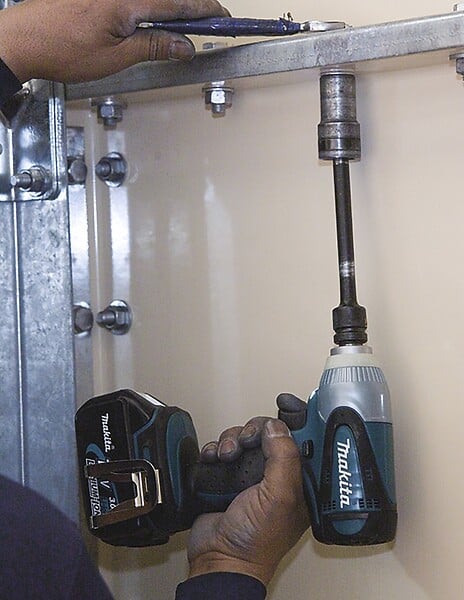 MAKITA - Boulonneuse à chocs MAKITA DTW251Z 18V LXT (vendu sans batterie) - large