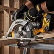 DEWALT - Scie circulaire Ø165mm 18V DEWALT DCS565N-XJ Brushless - vignette