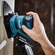 MAKITA - Ponceuse vibrante MAKITA DBO480RTJ 112 x 102 mm 18V BL1850BX2 - vignette