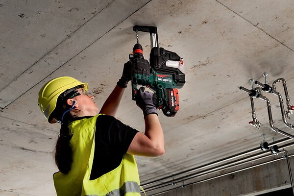 METABO - Marteau perfo burineur 3J 18V KH 18 LTX 28 BL Ø28mm Quick Pick+Mix METABO coffret metaBOX - large