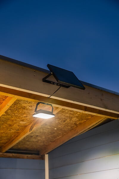 GALIX - Projecteur LED solaire - ABS renforcé - 850lm - large
