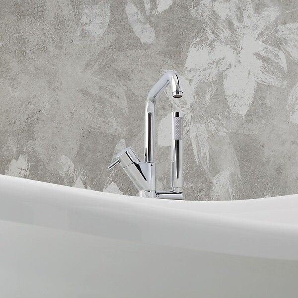 KIAMAMI VALENTINA - Baignoire Îlot Style Classique Sur Pieds Argentés | Romantica - large