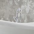 KIAMAMI VALENTINA - Baignoire Îlot Style Classique Sur Pieds Argentés | Romantica - vignette