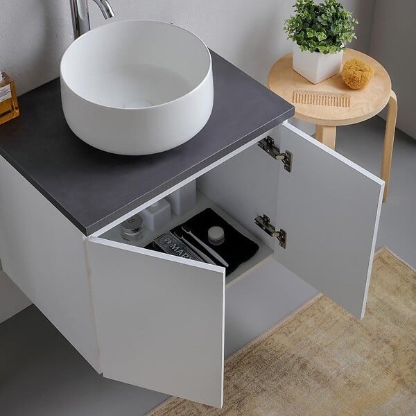 KIAMAMI VALENTINA - Meuble Salle De Bain 60Cm Blanc Avec Plateau Anthracite Et Miroir 60X80 | Bilbao - large