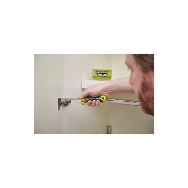 RYOBI - Tournevis polyvalent RYOBI avec 16 embouts - large