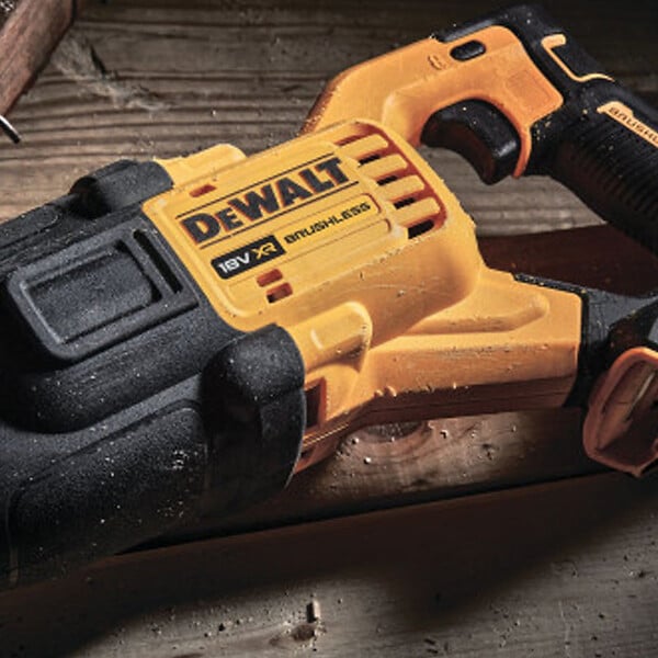DEWALT - Scie sabre XR 18V ADVANTAGE Brushless DCS386NT-XJ DEWALT - large
