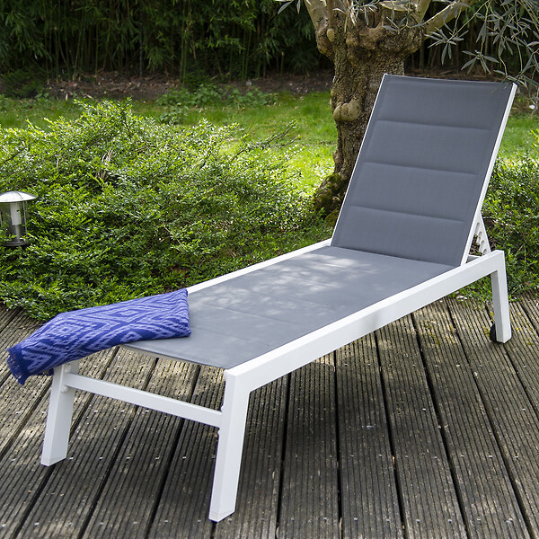 HAPPY GARDEN - Bain de soleil BARBADOS en textilène gris - aluminium blanc - large