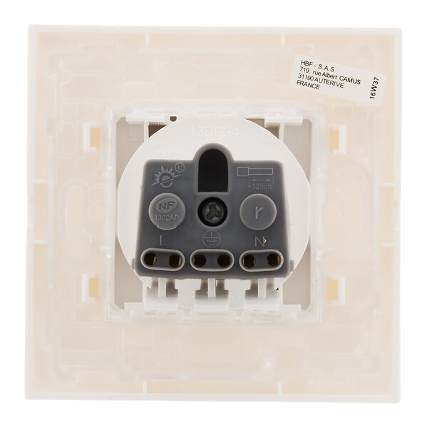 SIMPLEA - Prise Simplea 2P+T encastrable - Zenitech - large